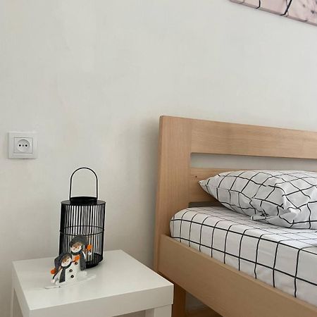 Apartaments Simsim Lviv Exteriör bild
